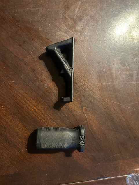 Magpul attachments for 1913 Picatinny Rail