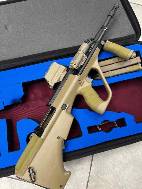 Steyr aug A3 m1 with extras 