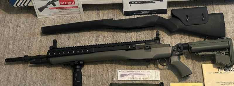 Springfield Armory M1A1 w EXTRAS