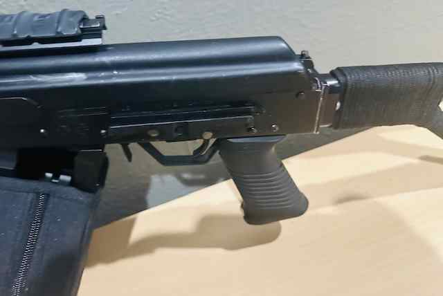 S12 H.jpg