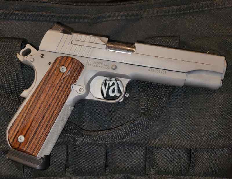 Sig 1911 Fastback 