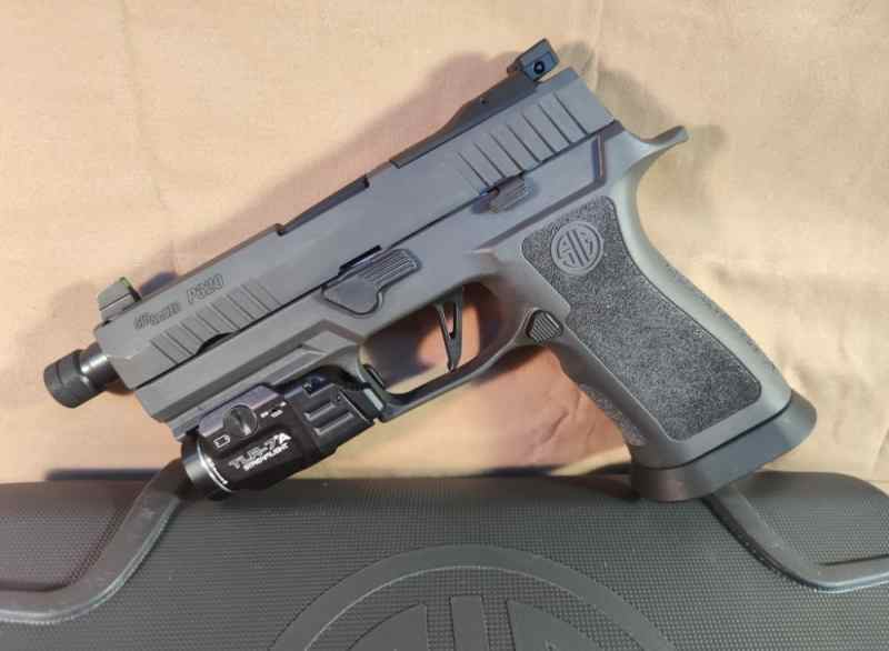 Kimber master carry Pro 45 acp with Lazer Factory 