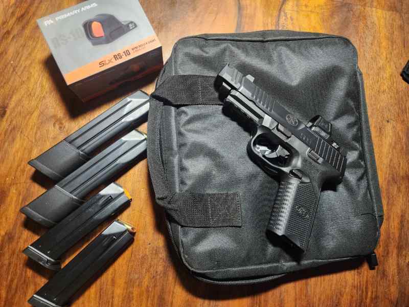 FN 509 Tactical w/comp &amp; Red Dot 9mm Pistol