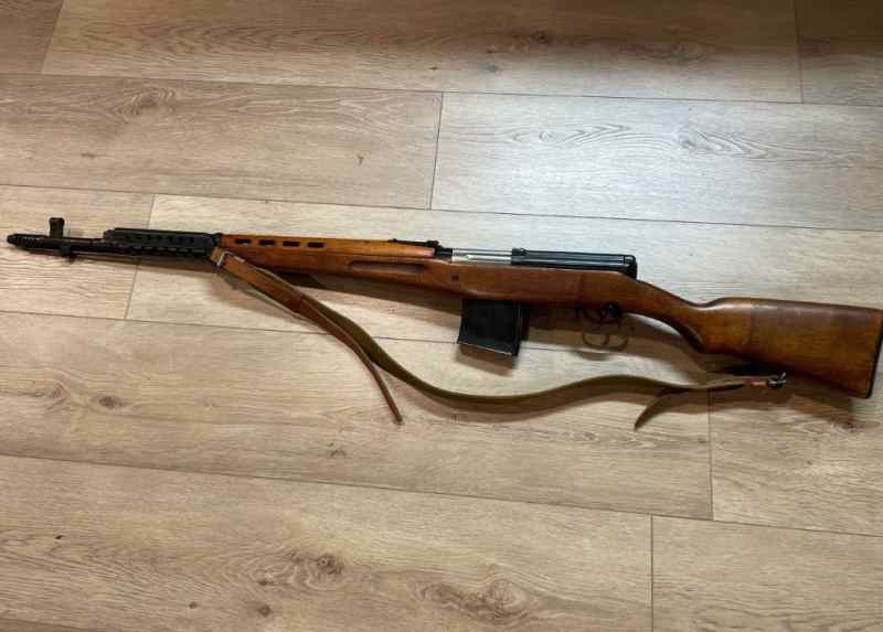 Tokarev SVT-40 Russian WWII 