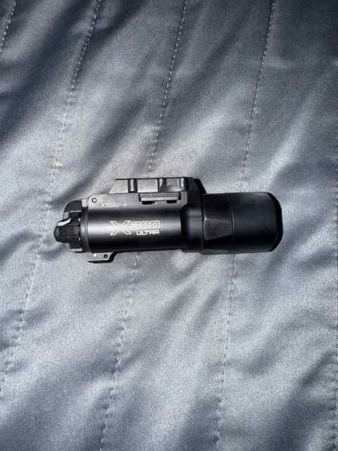 Surefire X300 ultra 