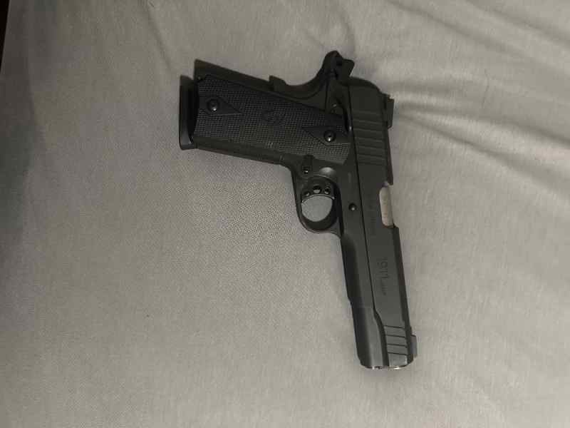 Taurus 1911 .45 ACP