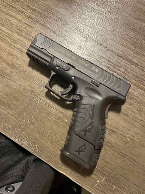 XDM .45 compact 