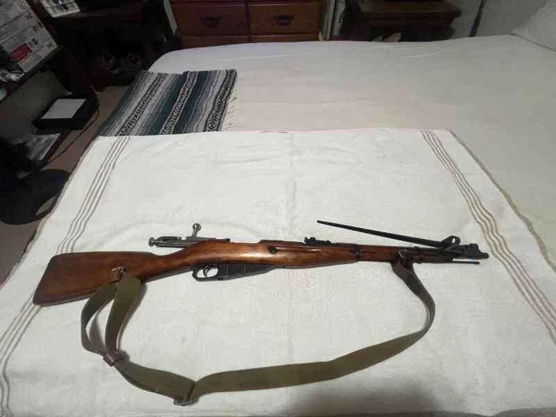 1944 M44 Mosin Nagant Carbine