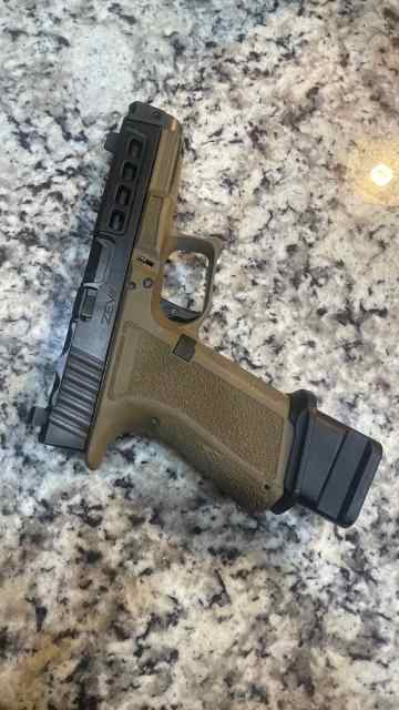 FSOT: Custom Glock 19