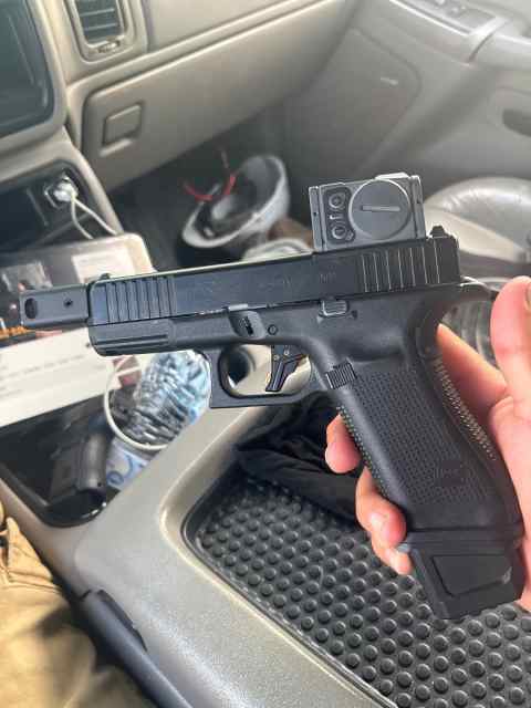 camphoto_1382141583.jpeg