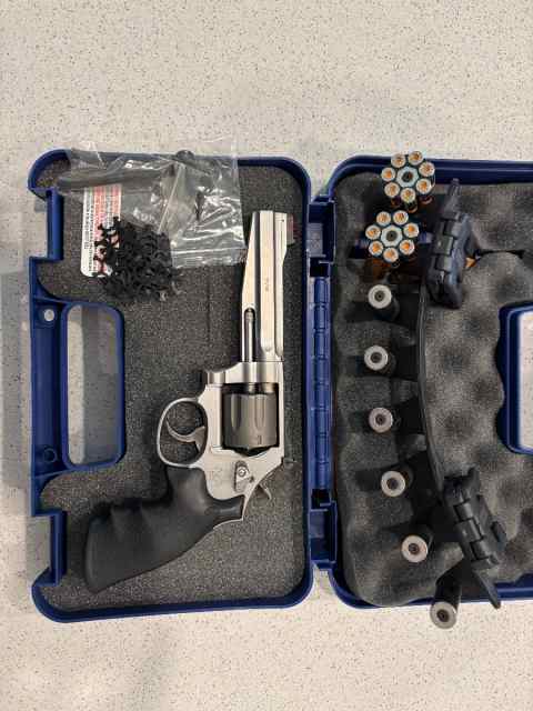 Smith &amp; Wesson Performance Center Pro Series 986