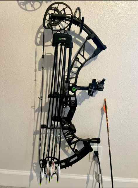 Hoyt Ventum 33 bow