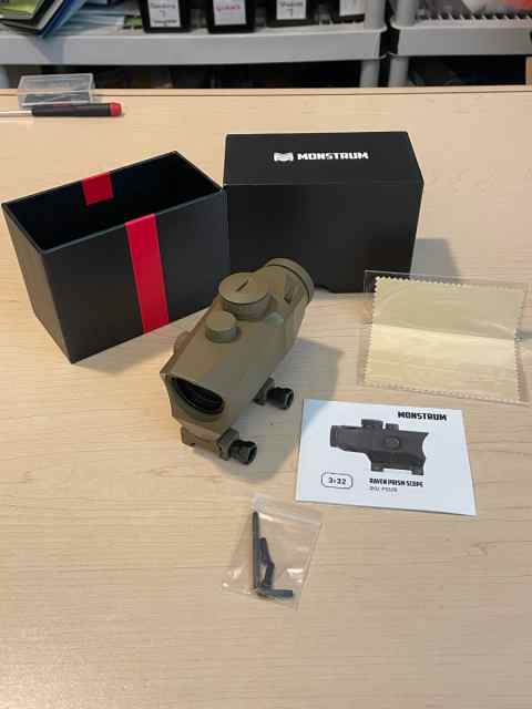 3X PRISM RED/GREEN DOT NEW IN BOX