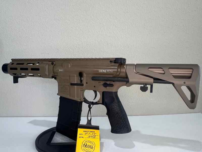 DANIEL DEFENSE DDM4 PDW SBR 300BLK 7&quot;