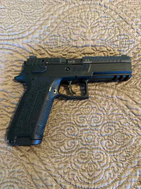 CZ P-09 F Nocturne 