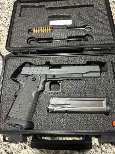 Tisas 2011 Night Stalker SF Double Stack 1911