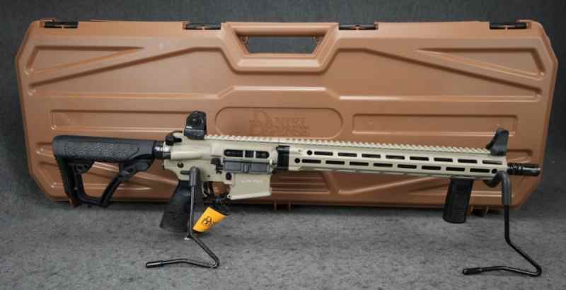 Daniel Defense DDM4 V7 # Limited Run Desert Sage 1