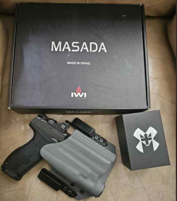 IWI Masada with M+M and TLR-1