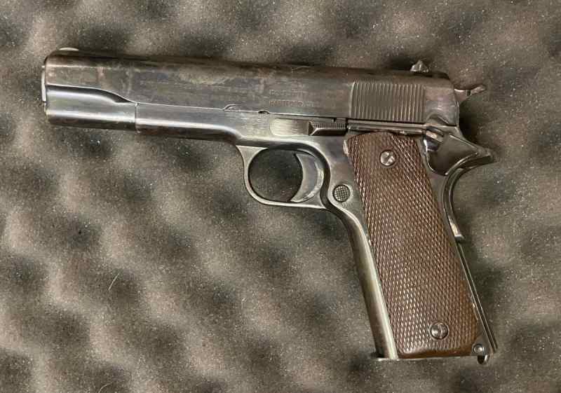 Colt 1.jpg
