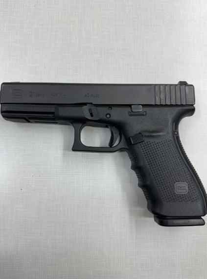 USED Glock 21 Gen 4 with Glock Night Sights