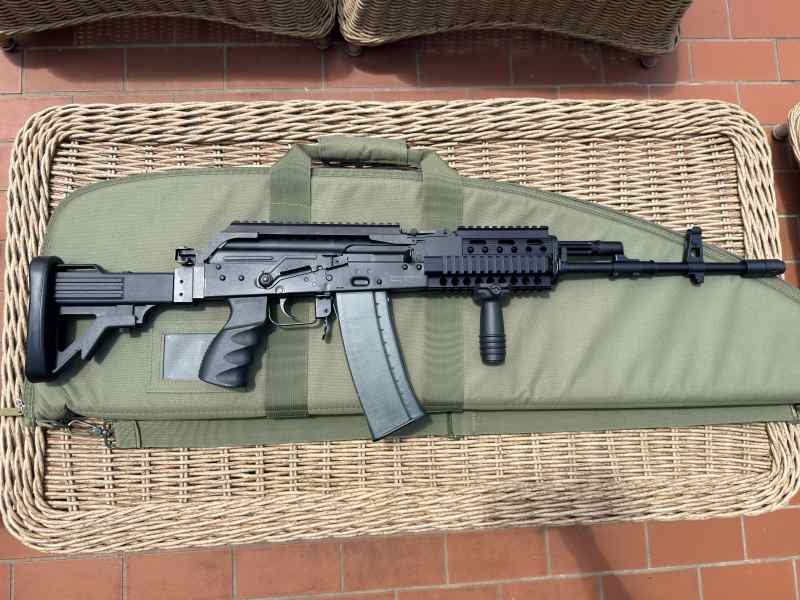 FB Radom Beryl AK - Full Military Package