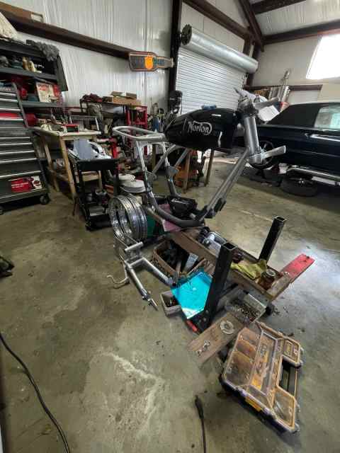 Norton 750 Commando motorcycle project 