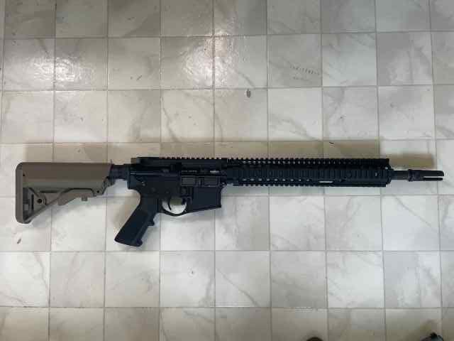Daniel defense, fn, iwi $750