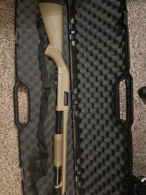 Winchester 12 gauge pump action shotgun 