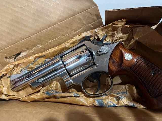 1972 Smith and Wesson 19-3 .357 Magnum