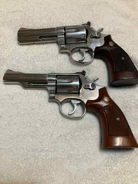 Two Old Minty Smith&amp;Wesson Prelocks