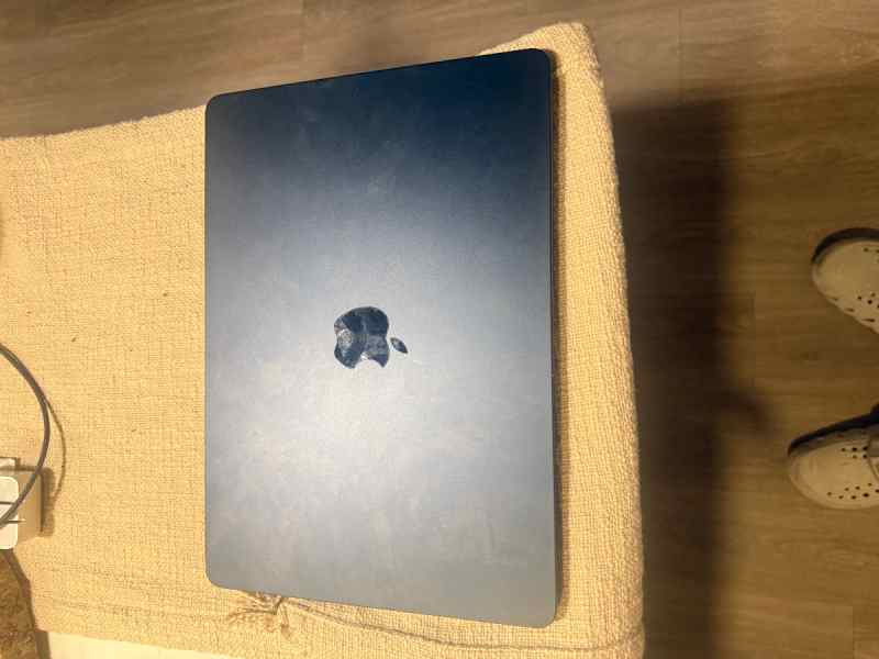 MacBook Air M2 Chip
