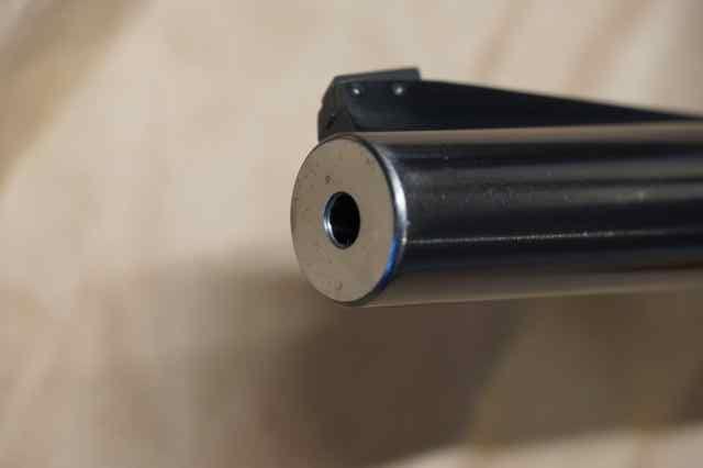 Colt Officers Model SPECIAL... .22LR...