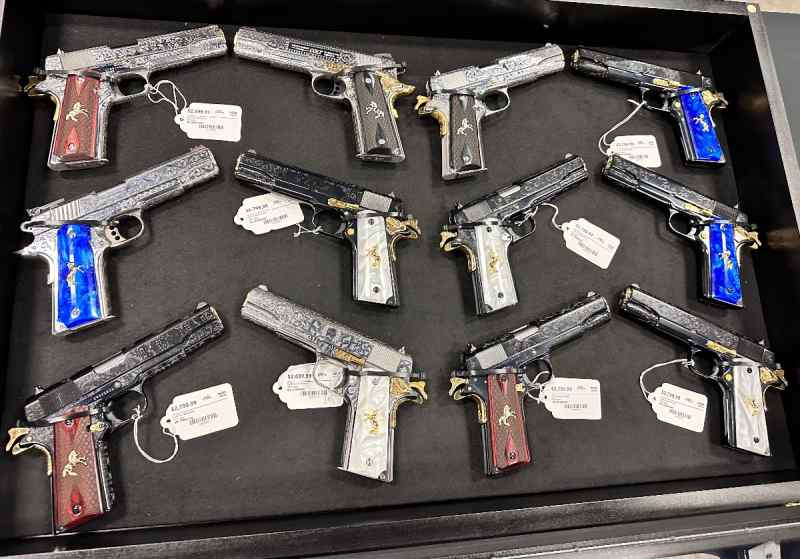 Colt 38 supers at Saxet Gunshow