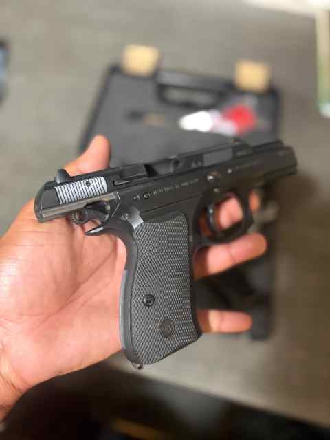 Want to sell CZ p01 low round count 