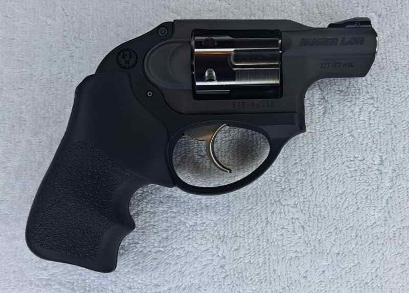 Ruger LCR 327 Federal Magnum