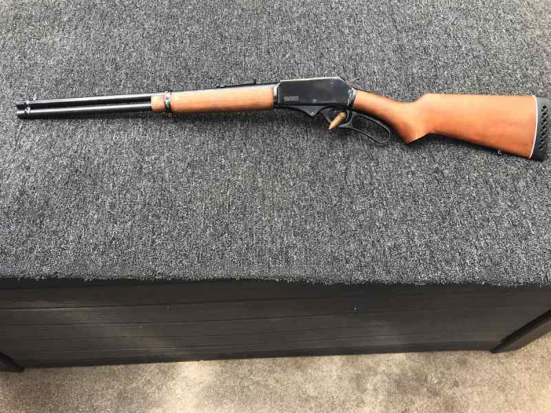 Rossi 30/30 Lever Action Rifle , Like New 