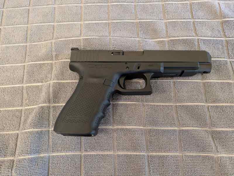 GLOCK G35 FOR SALE 450.00 40 S&amp;W