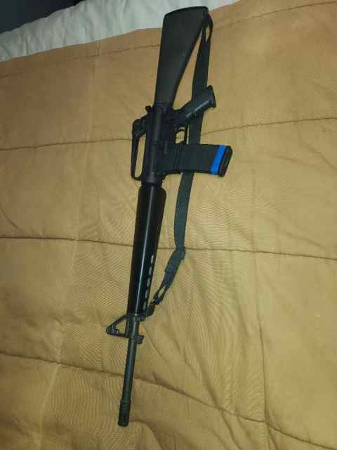 Bushmaster XM15-E2S 