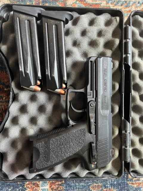 H&amp;K USP Compact 9mm 