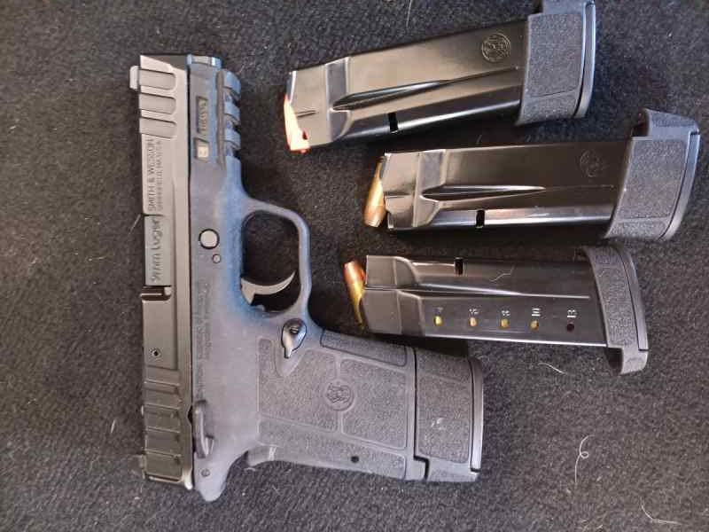 Smith &amp; Wesson equalizer 9mm