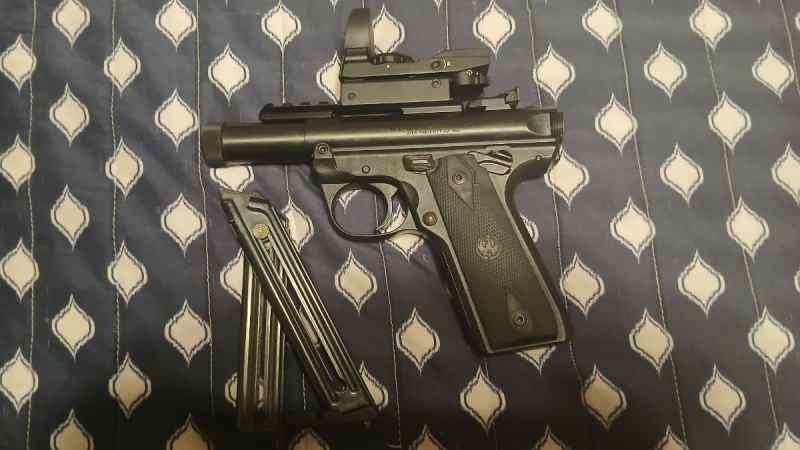 Ruger 22_45_1.jpg