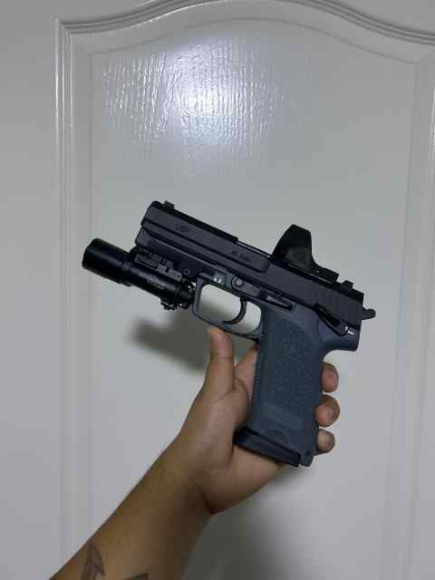 custom USP45 Full. 