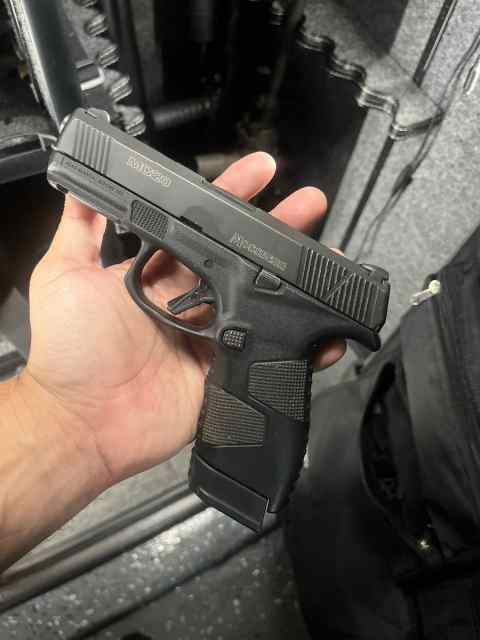 Mossberg MC2C 9mm 
