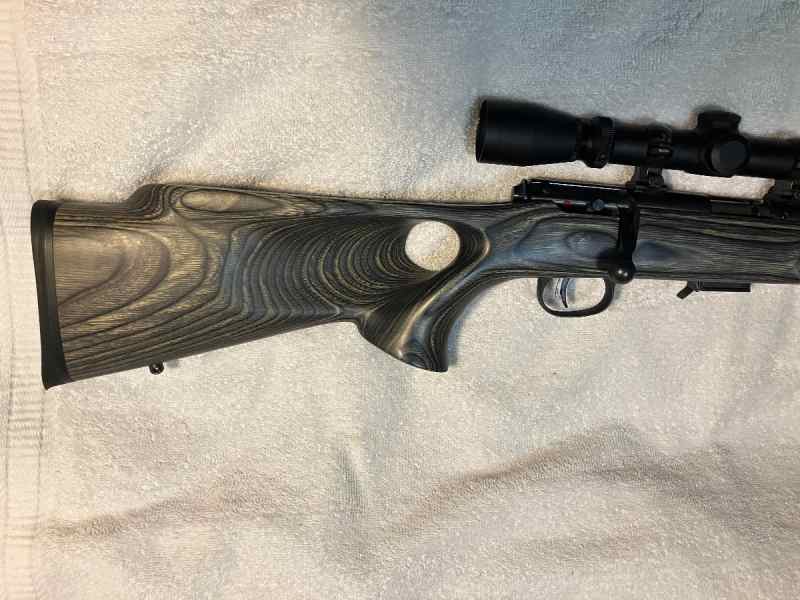 Savage 93 in 22Magnum/ Leupold 