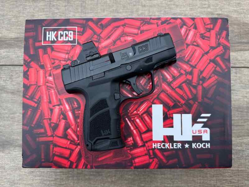 *NEW IN BOX* HECKLER &amp; KOCH CC9 w/ OPTIC 